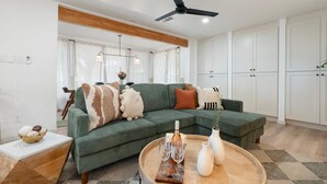 Unclassified image, 4 of 115, button - The Golden Saguaro | Stylish home w Casita (Phoenix)