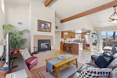 Saguaro Lodge Luxury comfort in Tucson