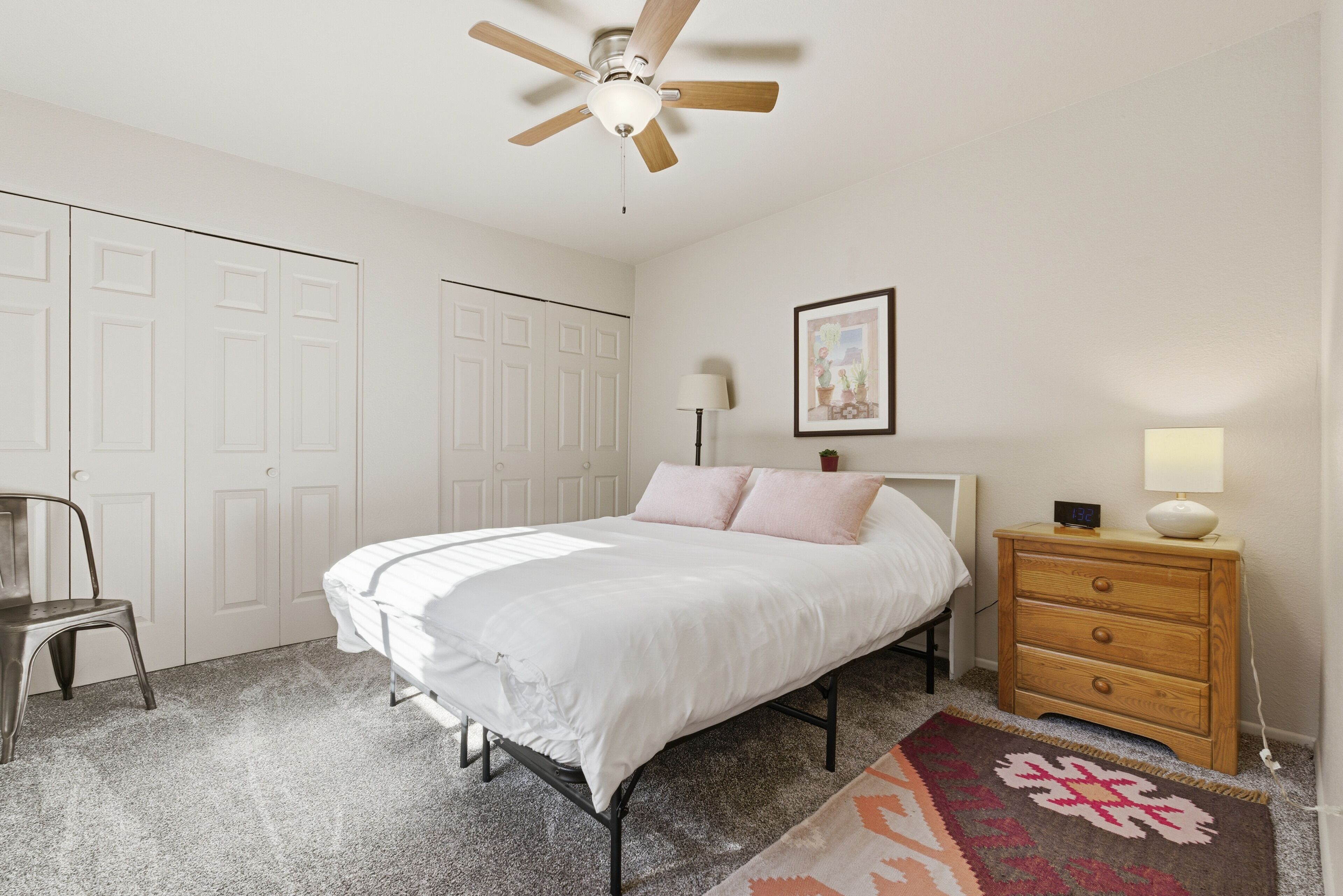 Comfort Apartment | Iron/ironing board, free WiFi, bed sheets