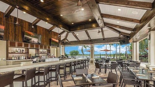 Stunning 2nd floor condo at Esplanade Golf & Country Club - Golf Included - Wait N Sea