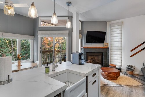 Bridges Cozy Hideaway at Sugarbush