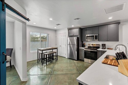 Panoramic Balcony Views | Pet-Friendly Casita