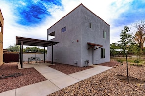 Exterior - Panoramic Balcony Views | Pet-Friendly Casita (Tucson)