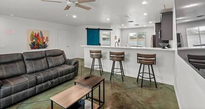 Panoramic Balcony Views | Pet-Friendly Casita