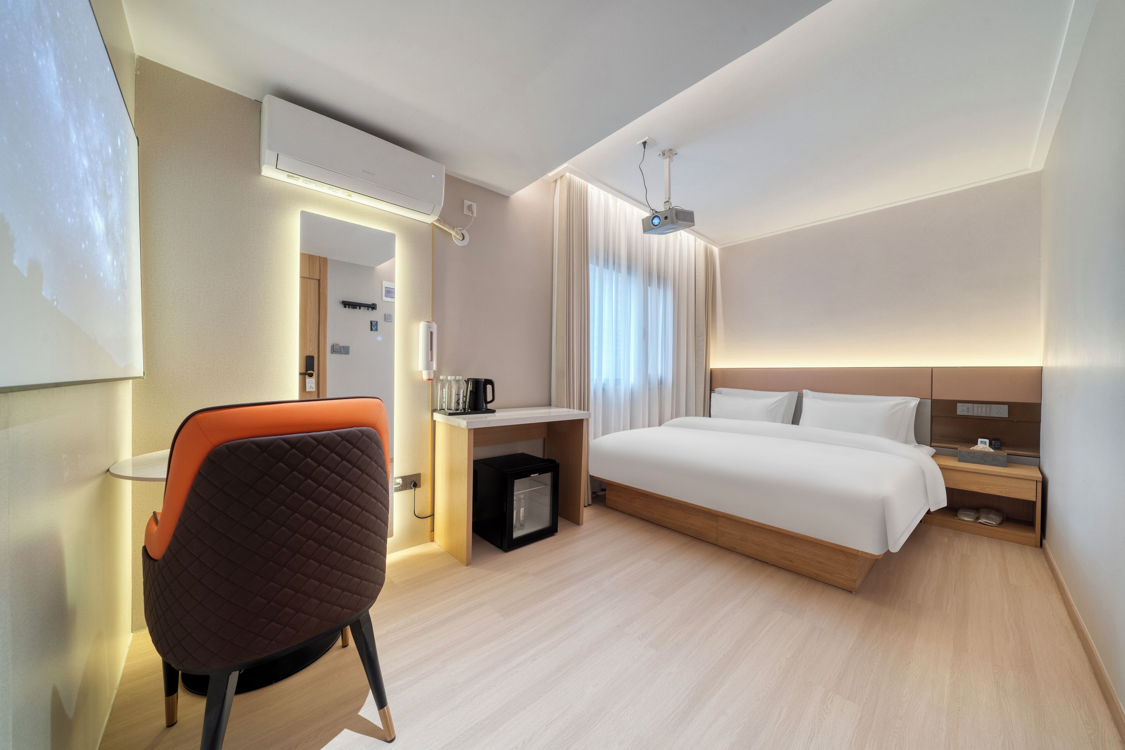 Superior-Doppelzimmer | Kostenlose Minibar, Schreibtisch, Verdunkelungsvorhänge