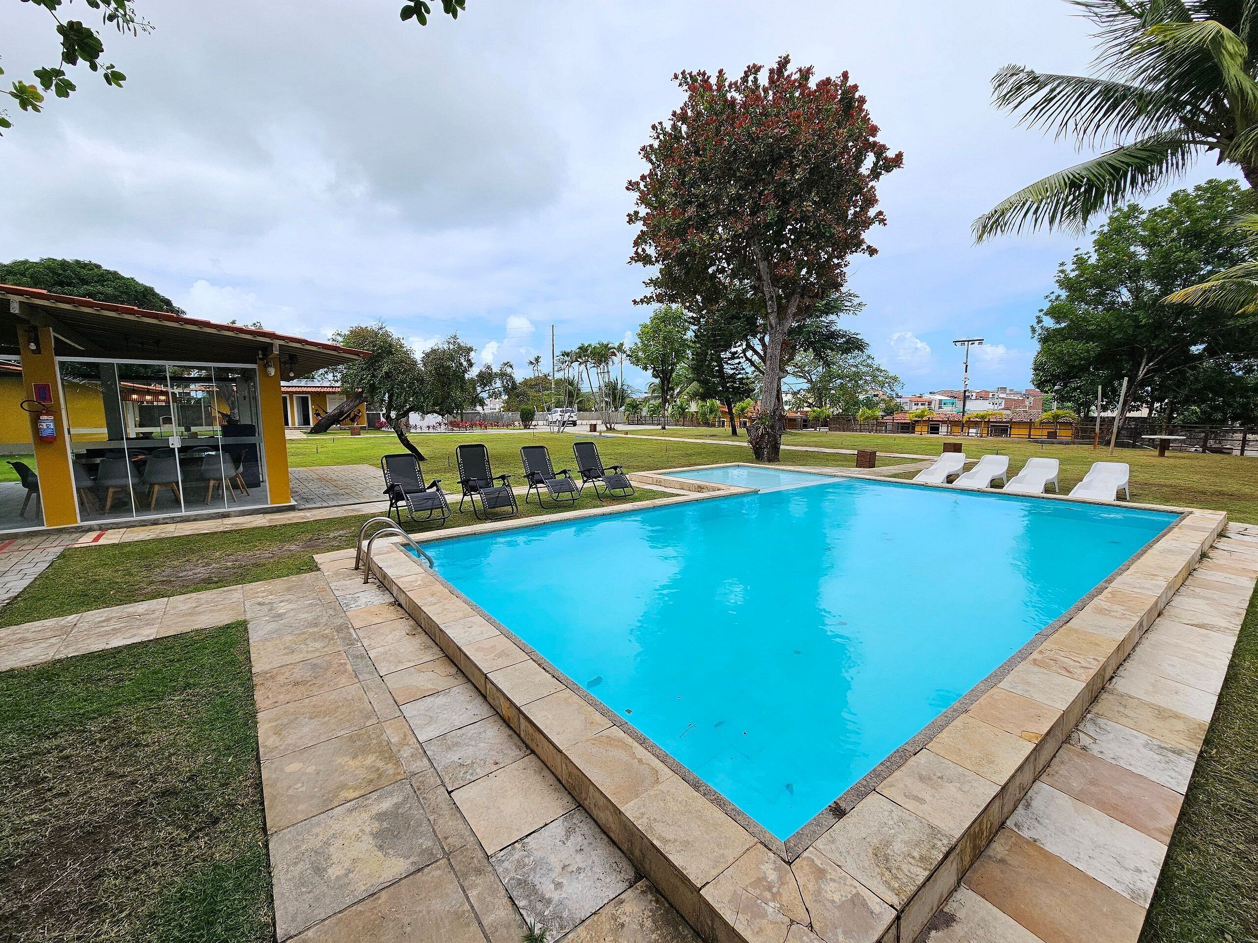 Studio | Uima-allas | Ulkouima-allas