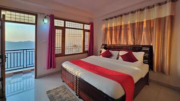 Premium Room, Balcony, Mountain View | Free WiFi