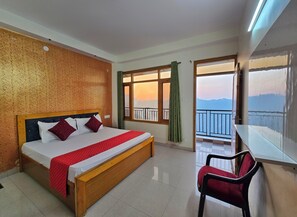 Habitació prèmium, balcó, vistes a la muntanya | Wifi gratuïta 