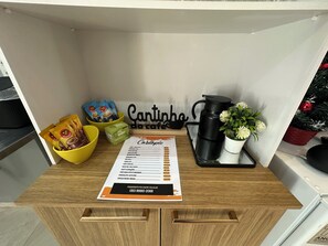 Interior - 1.8km from the city center, private patio, garage for 2 cars. (Campo Novo do Parecis)