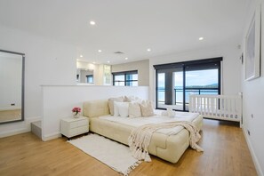 熨斗/熨衣板、WiFi、床单