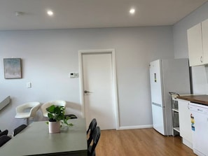 Interior - Riverwood 2-Stories 3Br  with Central AC & parking (Riverwood)