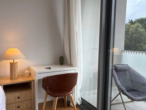 Interior - Riverwood 2-Stories 3Br  with Central AC & parking (Riverwood)