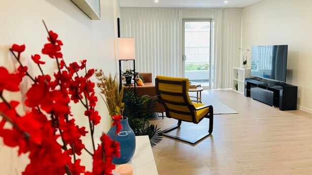 Interior - Botany 2Br Apt near Airport/Bay/City with 2Parking (Botany)