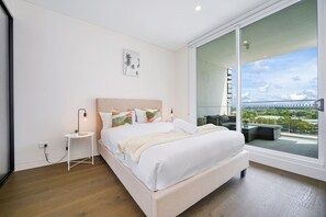 WiFi, bed sheets - Olympic Park Bright 1BR Free Pool & Gym Great View (Lidcombe)