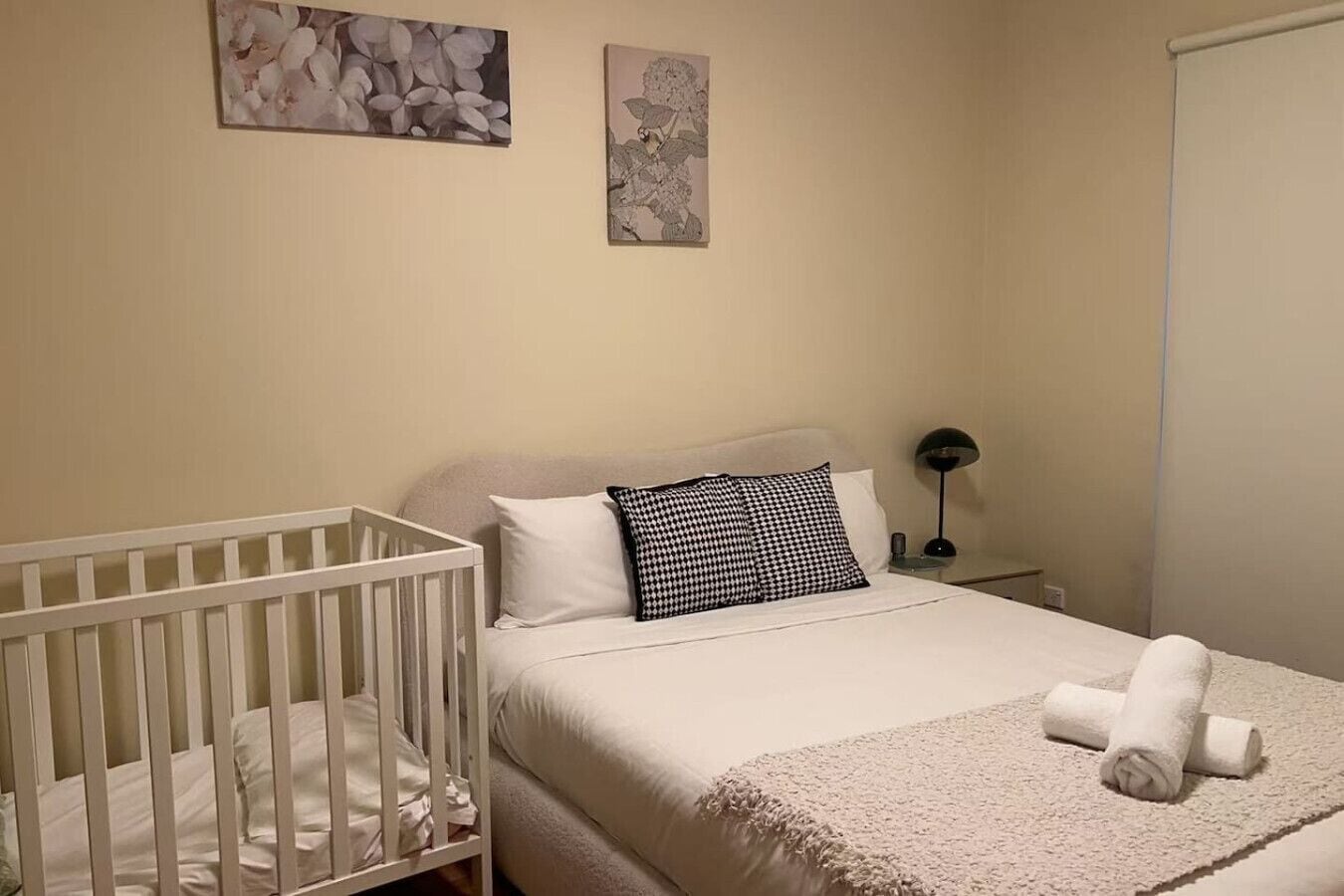 2 Schlafzimmer, Bügeleisen/Bügelbrett, WLAN