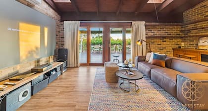 Arcadia holiday destination with pool/spa/tennis