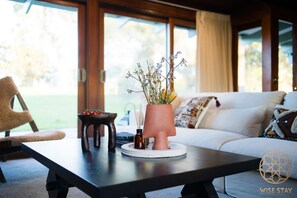 TV - Arcadia holiday destination with pool/spa/tennis (Arcadia)