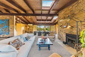 TV - Arcadia holiday destination with pool/spa/tennis (Arcadia)