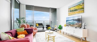 Parramatta 2br Apt Near Train Shopping Center
