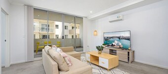 Liverpool 3Br with Car parking near Train/Shopping