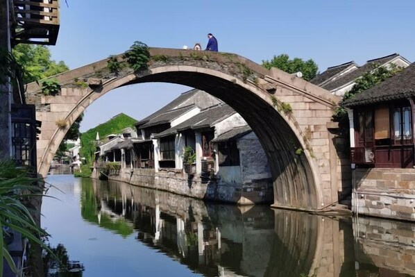 Exterior - The Fallen Flower Old House - Luxurious Garden Suites in Jiangnan Courtyard Style (Huzhou)