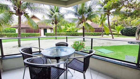 Apartemen Comfort | Balkon
