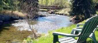 Central 2BR Anchorage Adventure Hub
