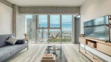 Familieleilighet, 2 soverom, kjøkken, byutsikt | Oppholdsrom