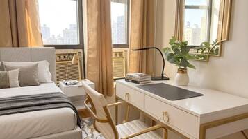 3 bedrooms, iron/ironing board, travel crib, free WiFi