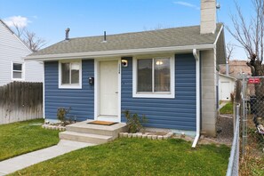 تفاصيل الفندق من الخارج