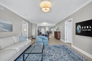 TV - Wavescape at the Dimucci Towers (Daytona Beach Shores)