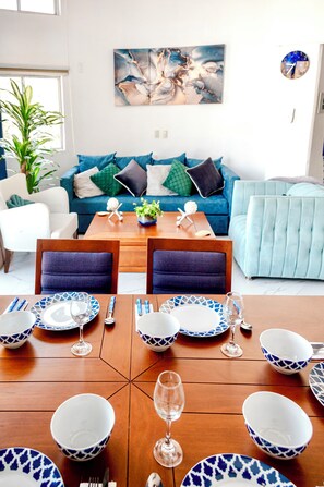 Comfort Condo, Balcony, Partial Ocean View | In-room dining - Casa Chevere (Puerto Vallarta)