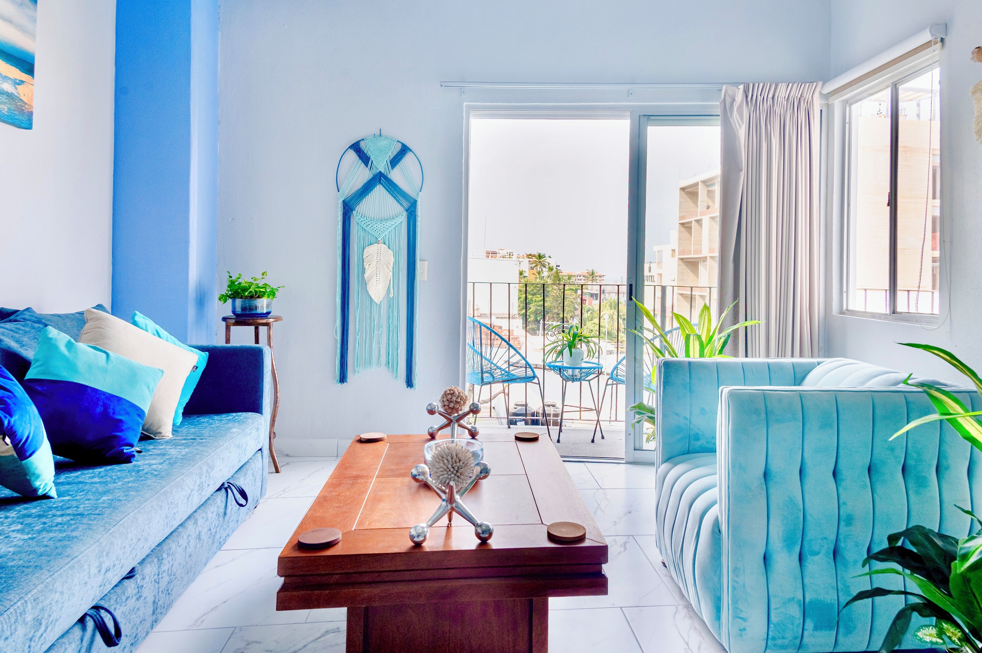 Appart'hôtel Confort, balcon, vue ville | Coin séjour