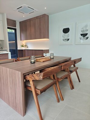 Floor plan - Aileen Layan Villa 3 Private Pool 4 Bedroom (Choeng Thale)