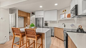 Unclassified image, 2 of 32, button - 🏔️Brand New Listing~Studio Premier 204🏔️ (Snowmass Village)