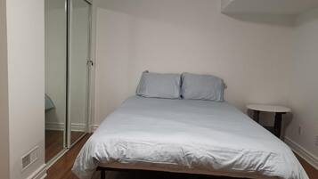 5 bedrooms, Internet, bed sheets