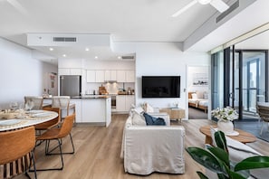 TV - Sierra Views Broadbeach (Broadbeach)