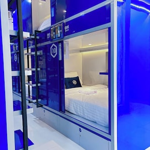 Escritorio y wifi gratis