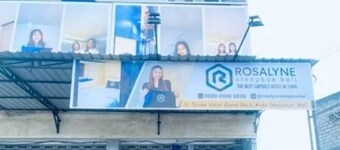 Rosalyne Sleepbox Denpasar Bali