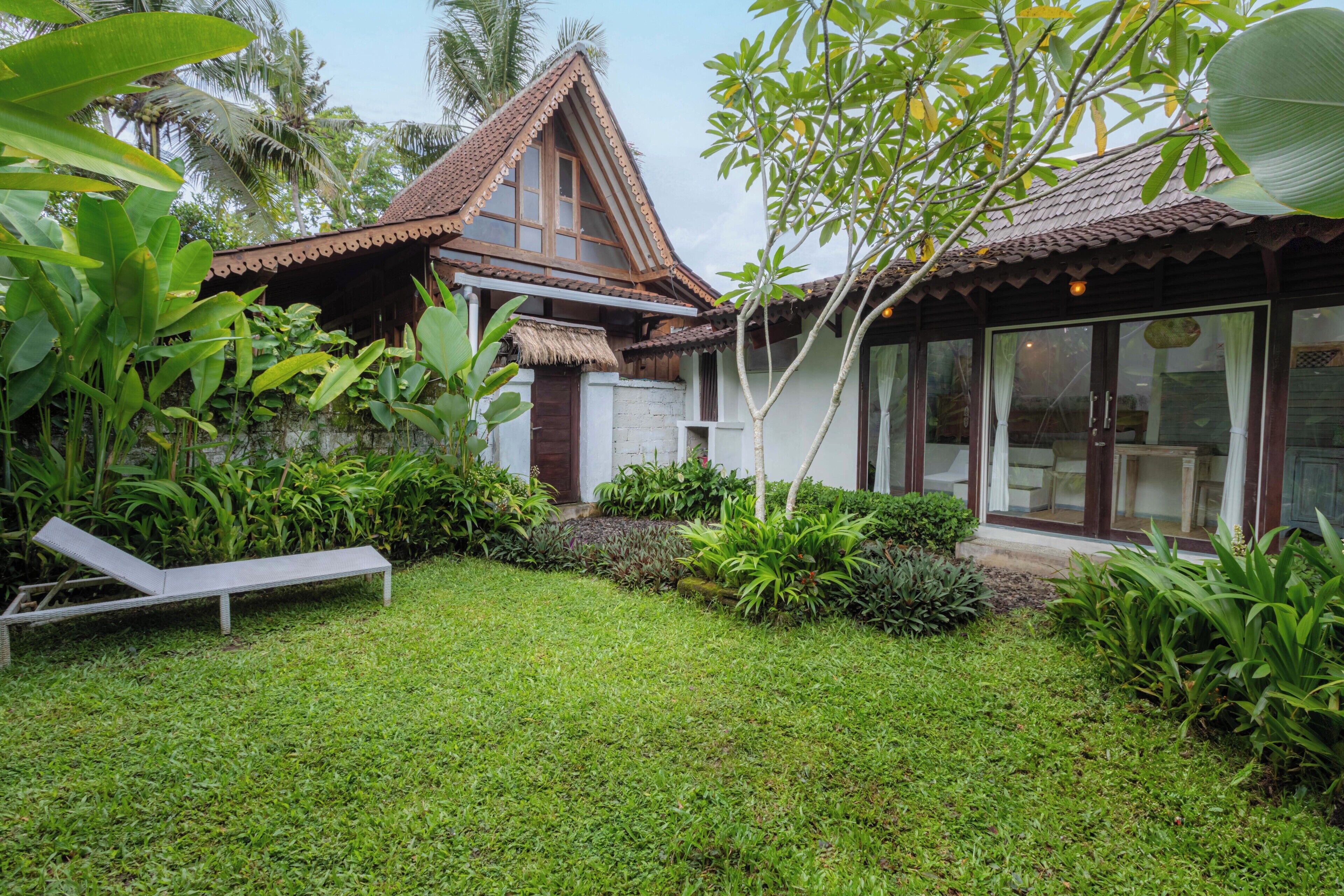 Chambre Double, vue jardin | Terrasse/Patio