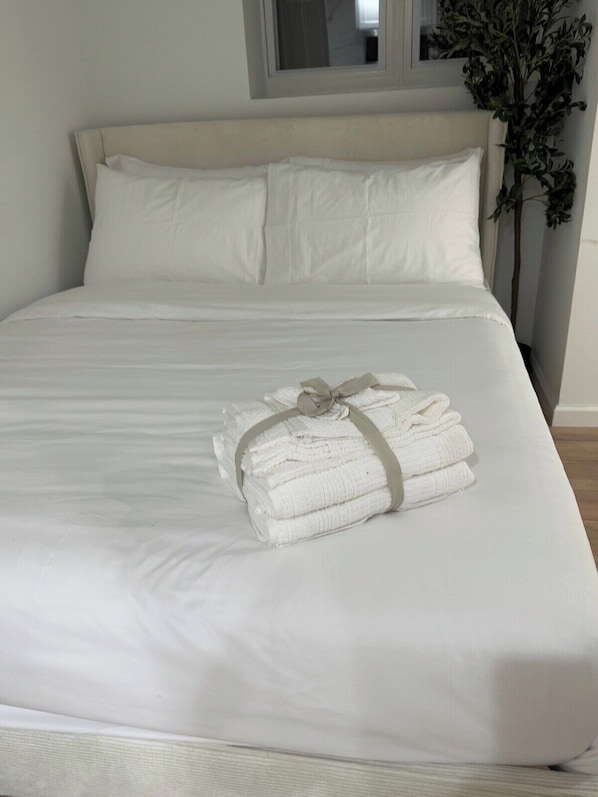 Free WiFi - Luxe 1BR Oasis - Prime NY Stay (Yonkers)