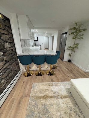 Interior - Luxe 1BR Oasis - Prime NY Stay (Yonkers)