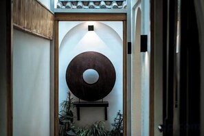 Unclassified image, 4 of 20, button - Yelanyu Inn (Puxian Temple Store) (Dali)