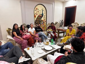 Dining - Beautiful Homestay (Agra)