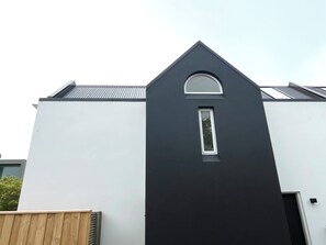 Exterior - Home with heart, on one of the most delightful streets in the centre (Christchurch)