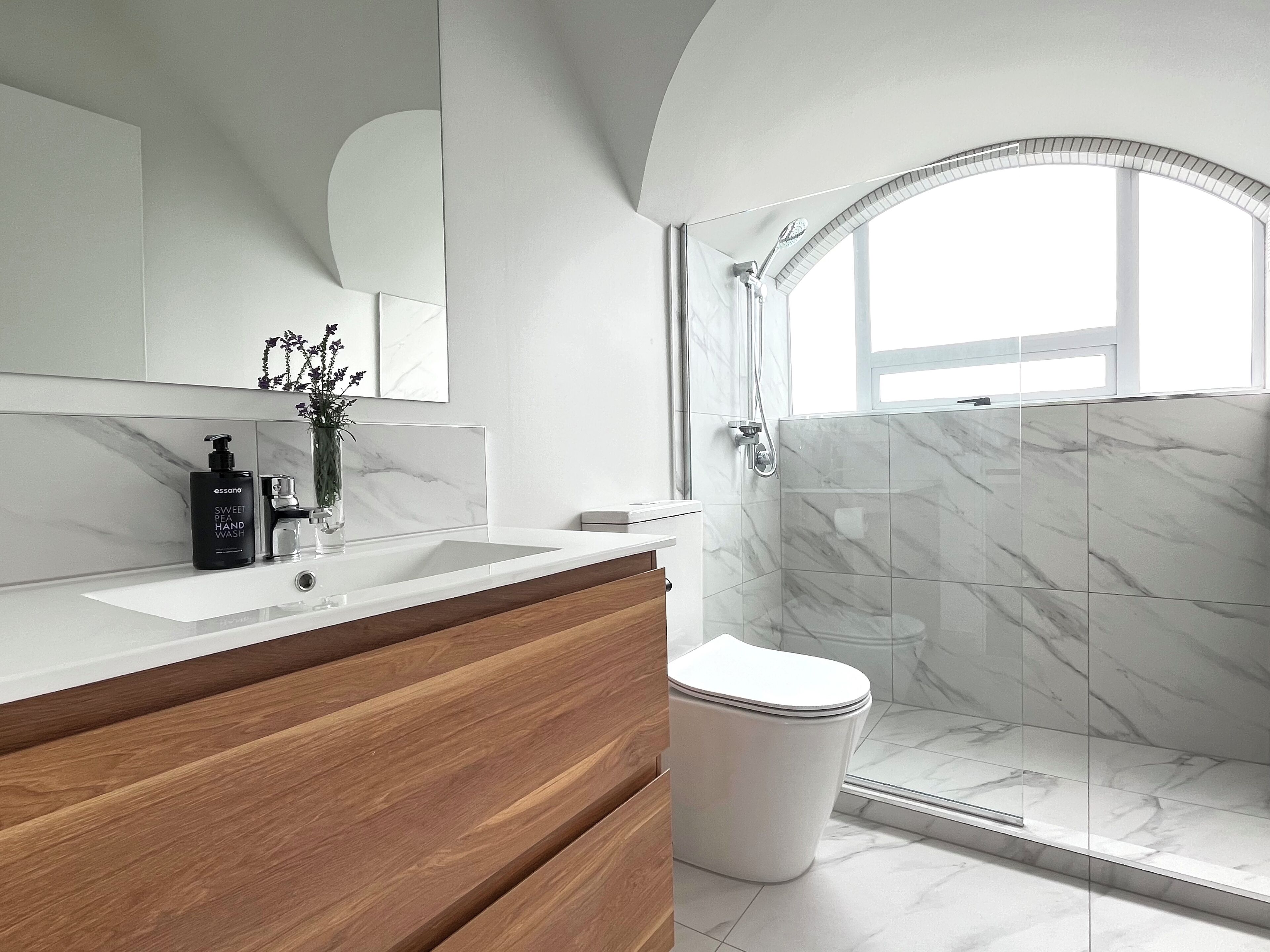 Bathroom. Brand new fittings and tile shower.