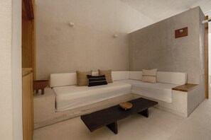 经典客房, 露台 | 客厅 | 智能电视