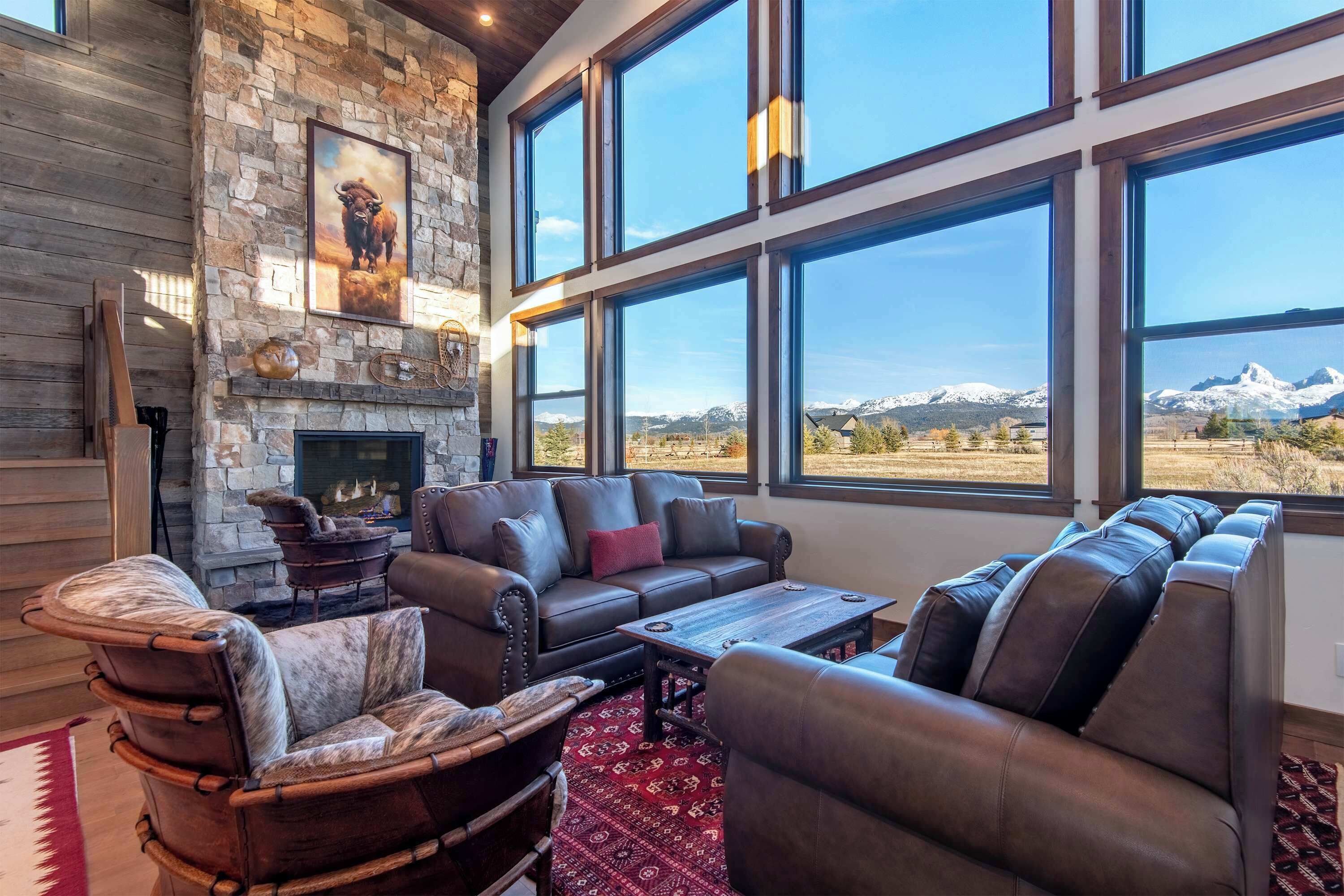 TV, fireplace, offices