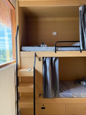 Comfort Shared Dormitory, Mixed Dorm, Non Smoking, Housekeeping | Free WiFi - Isa- Hostel (Panglao)