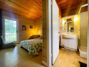 2 bedrooms